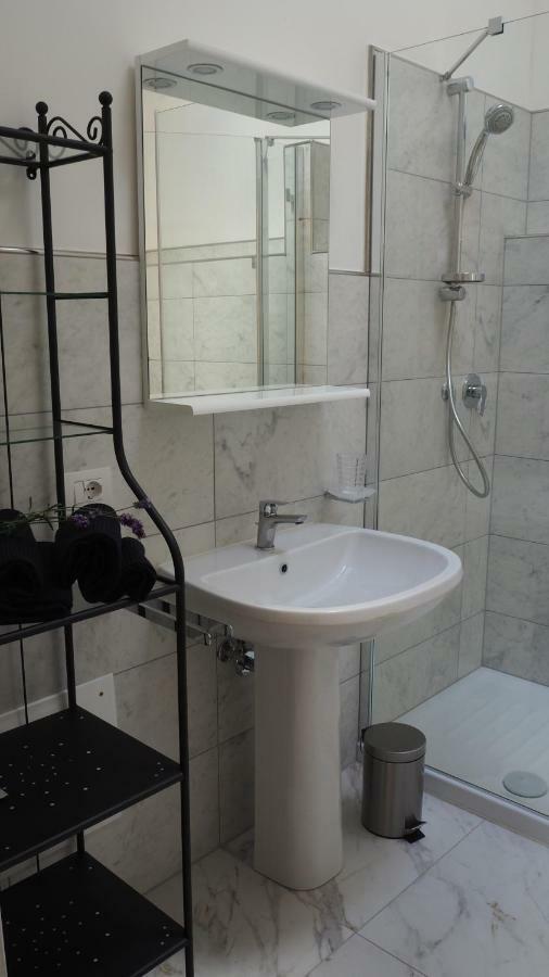לינה וארוחת בוקר פורלי R&B Giardino 34 מראה חיצוני תמונה